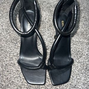 Express heels